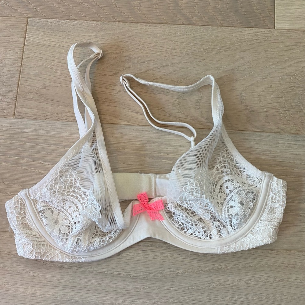 White Lacey unlined Victorias Secret Demi bra 32B
